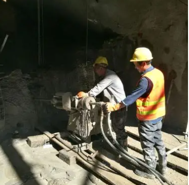 六枝特水下抗分散灌浆料特点 水下不分散注浆料介绍